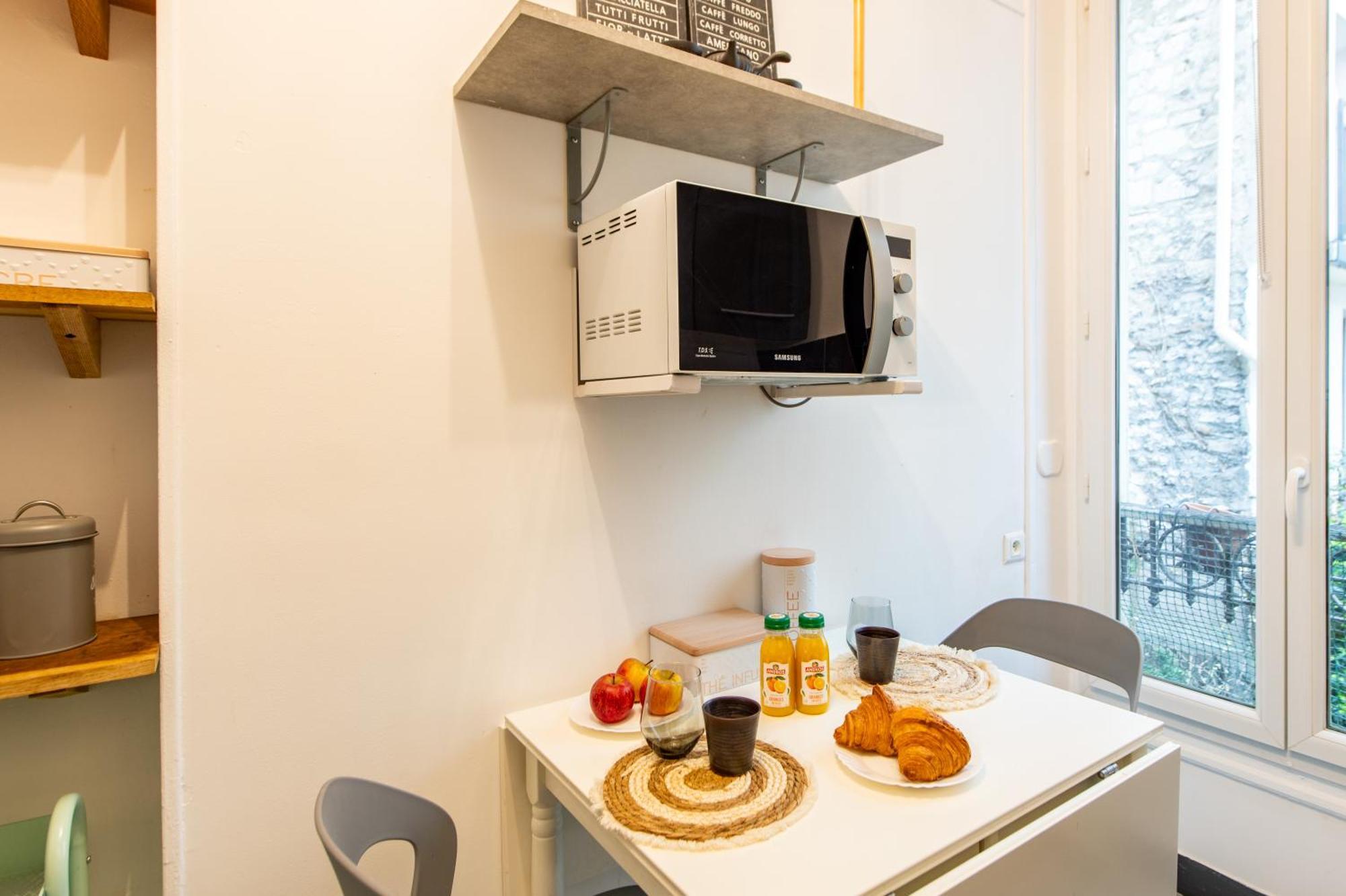 Stylish 2-bedroom Near The Famous Moulin Rouge Parigi
