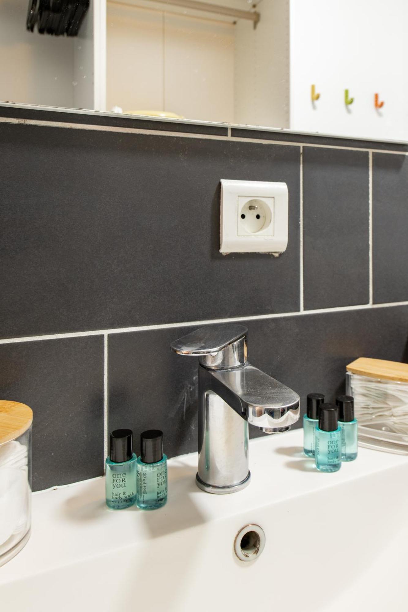 Appartamento Stylish 2-bedroom Near The Famous Moulin Rouge *